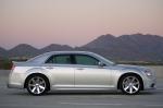 Chrysler 300C SRT8 2012 года
